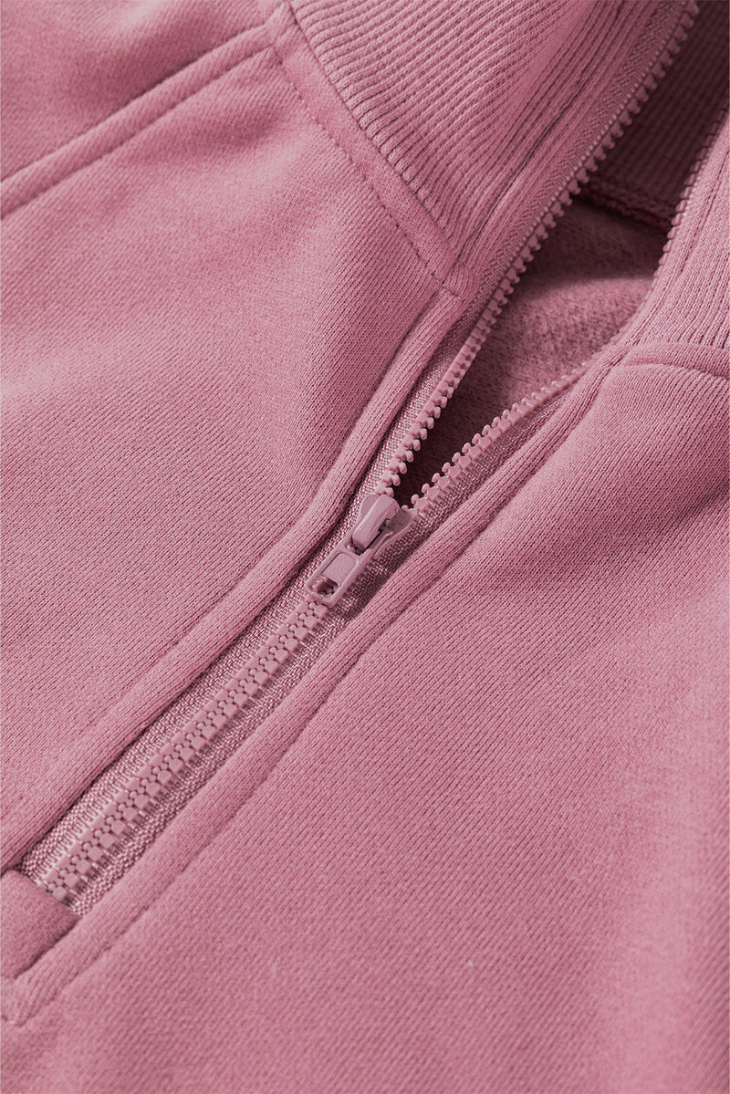 Klassisch gestaltete Pullover