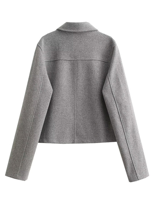 Klassisch gestaltete Jacke