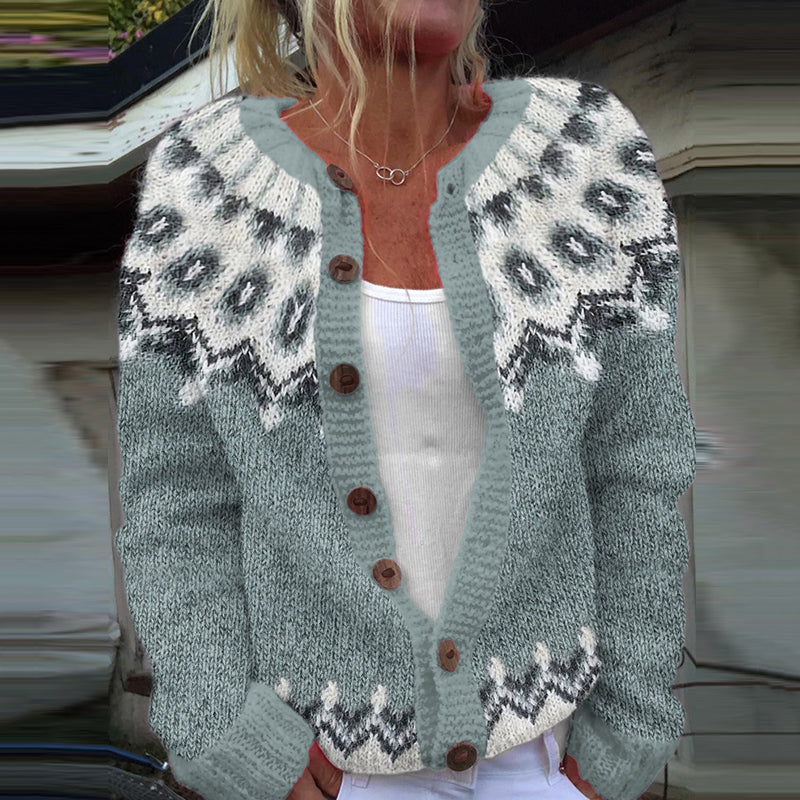 Klassisch gestaltete Pullover