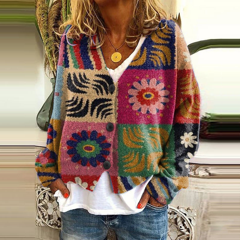 Durchdacht gestaltete Strickjacke