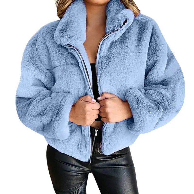 Klassisch gestaltete Jacke