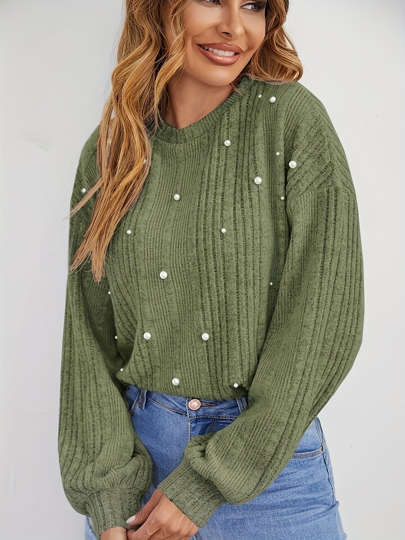 Anmutig gestaltete Pullover