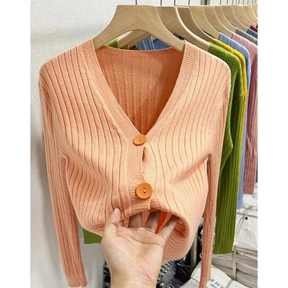Anmutig gestaltete Pullover