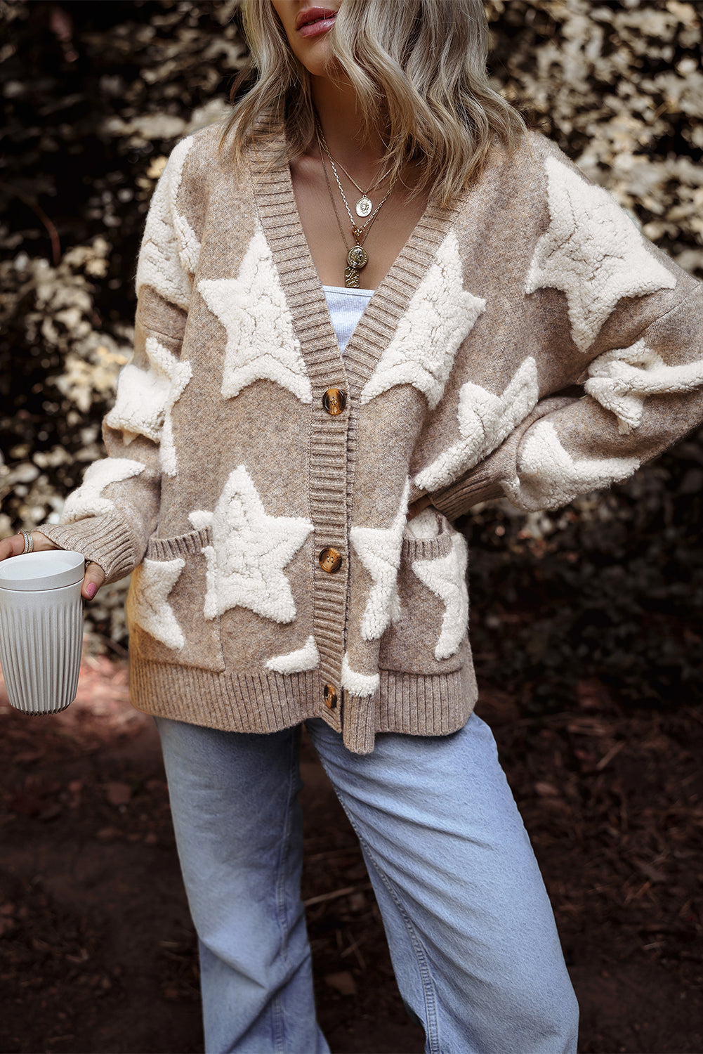 Anmutig gestaltete Pullover