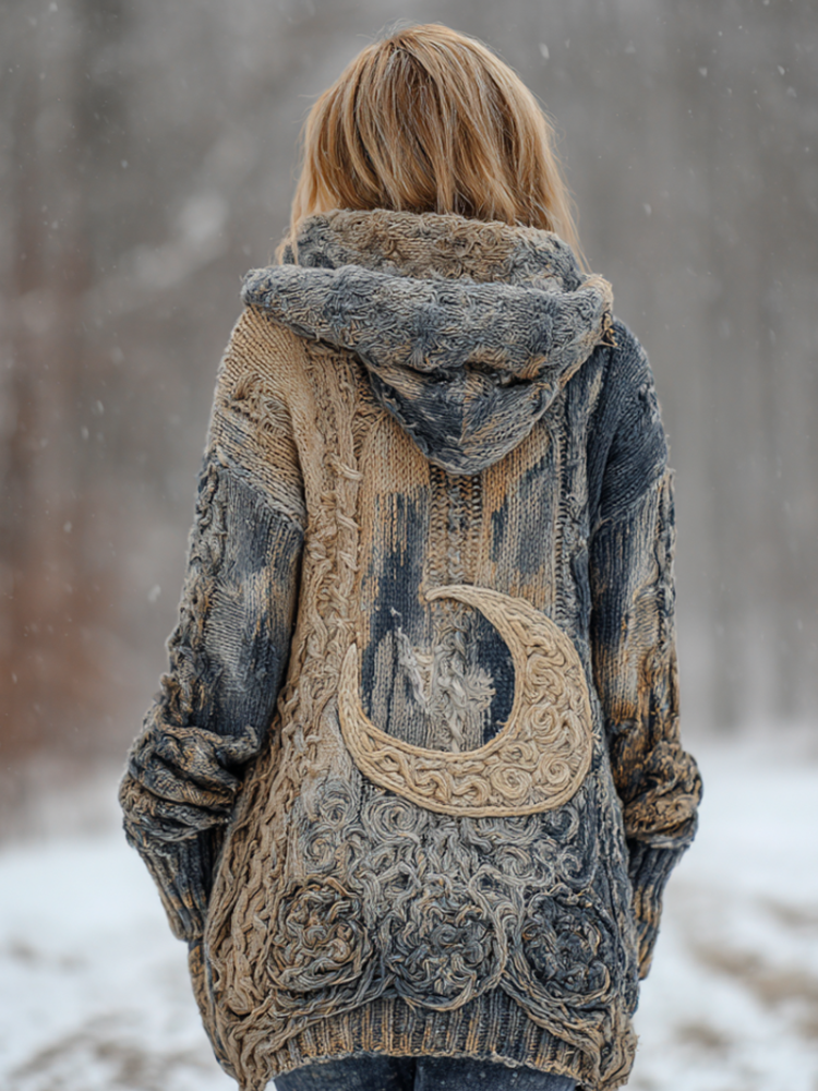 Klassisch gestaltete Strickjacke