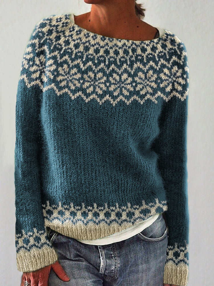 Klassisch designter Pullover