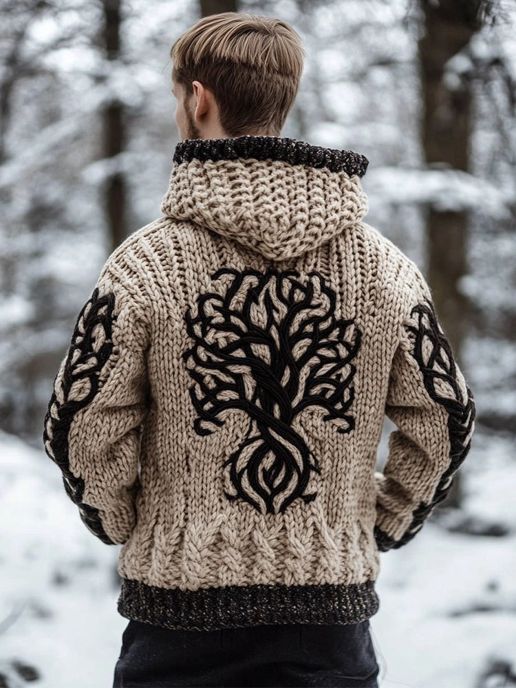 Wunderschön gefertigte Strickjacke