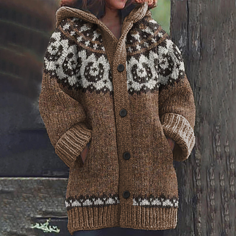 Durchdacht gestaltete Strickjacke