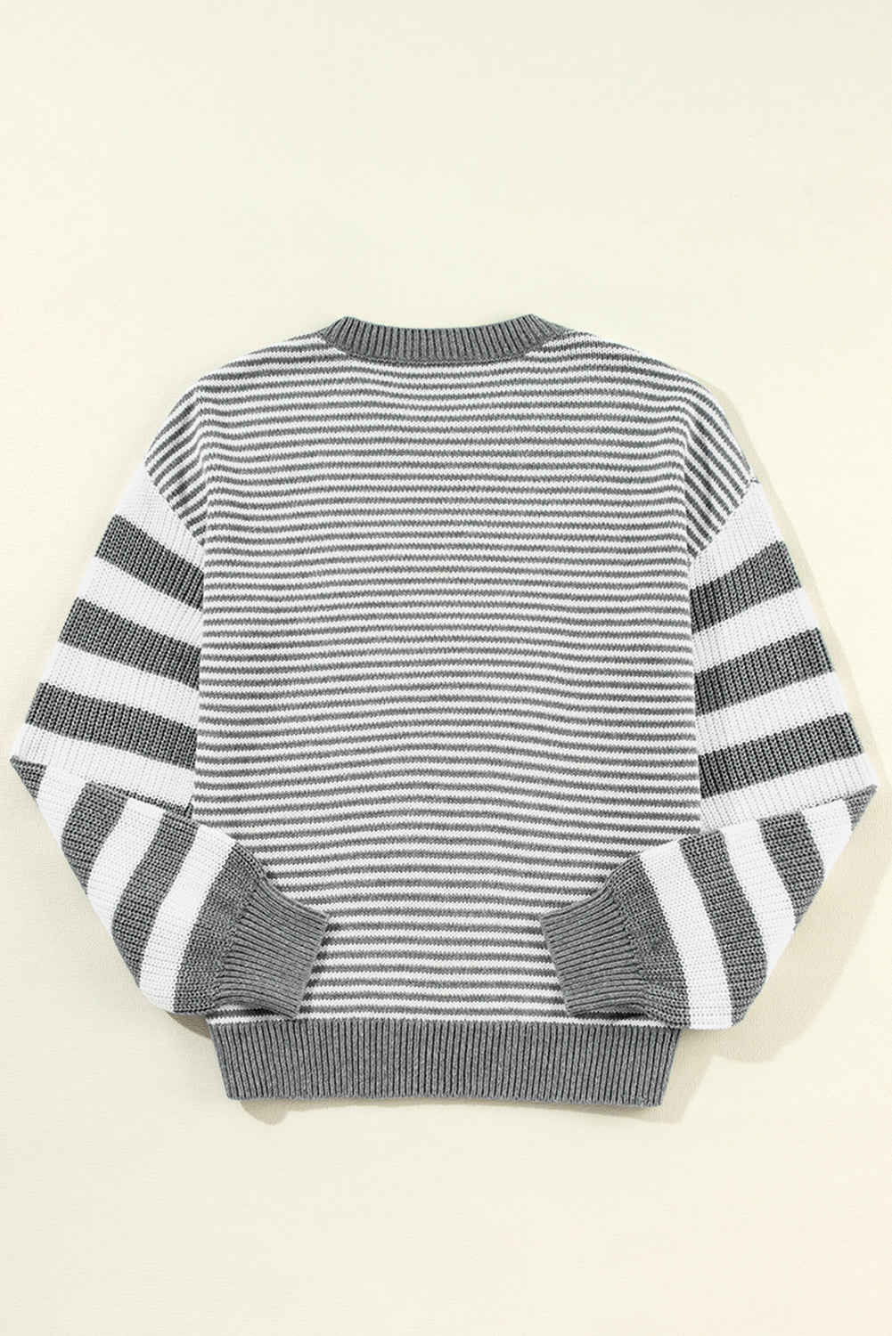 Wunderschön gefertigte Pullover