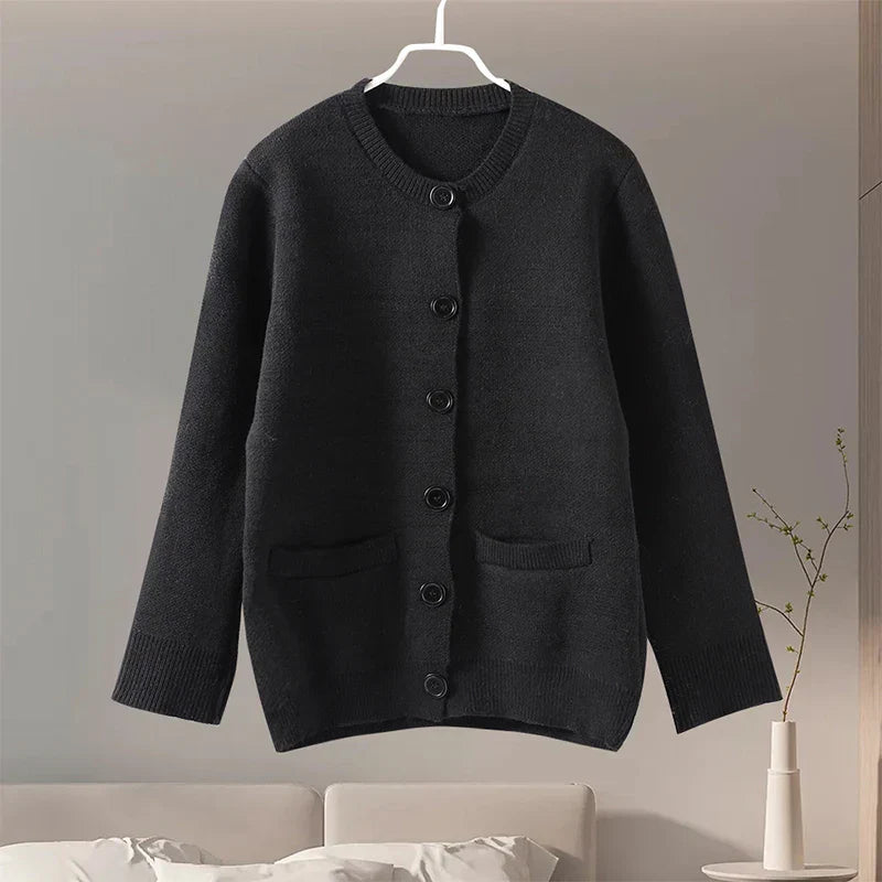 Klassisch gestaltete Pullover