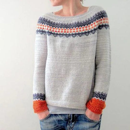 MW | Grauer Pullover im Boho-Stil