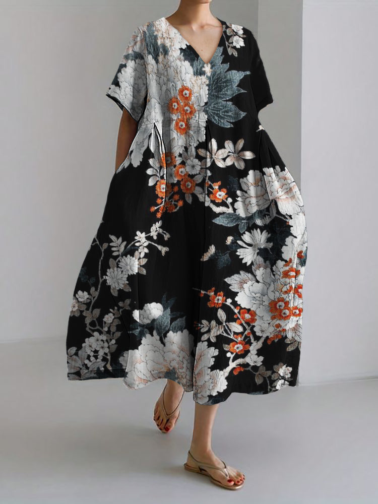 Klassisch gestaltete Kleid