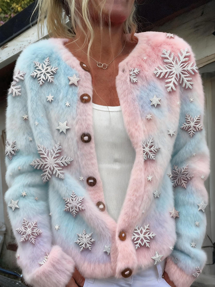 Wunderschön gefertigte Strickjacke