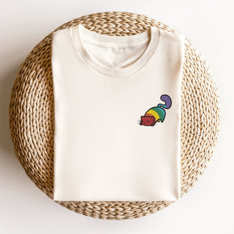 Durchdacht gestaltete T-Shirt