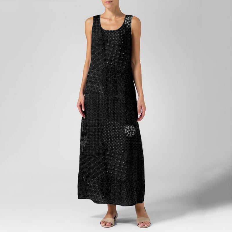 Klassisch gestaltete Kleid