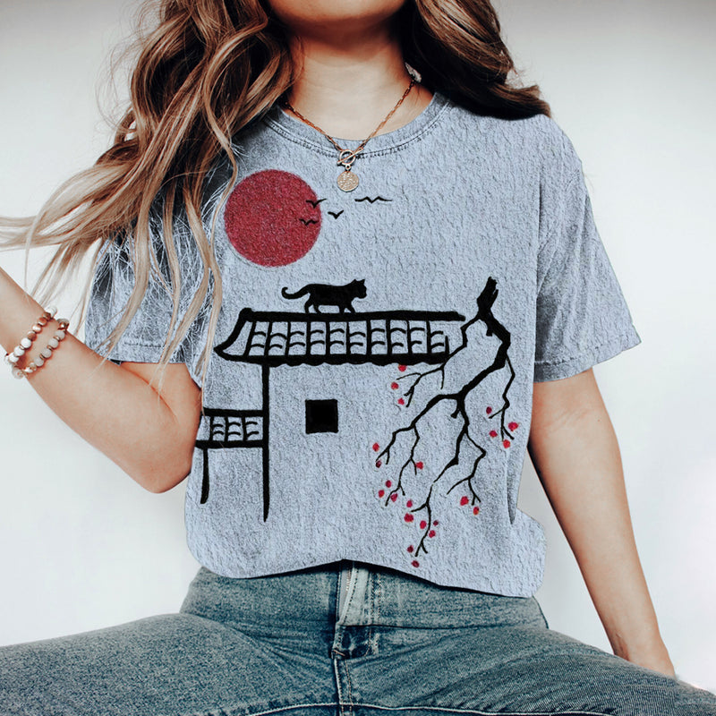 Anmutig gestaltete T-Shirt