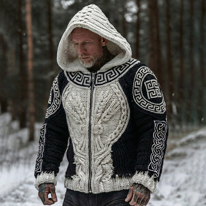 Wunderschön gefertigte Strickjacke
