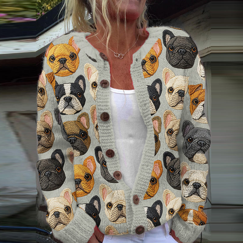 Anmutig gestaltete Pullover