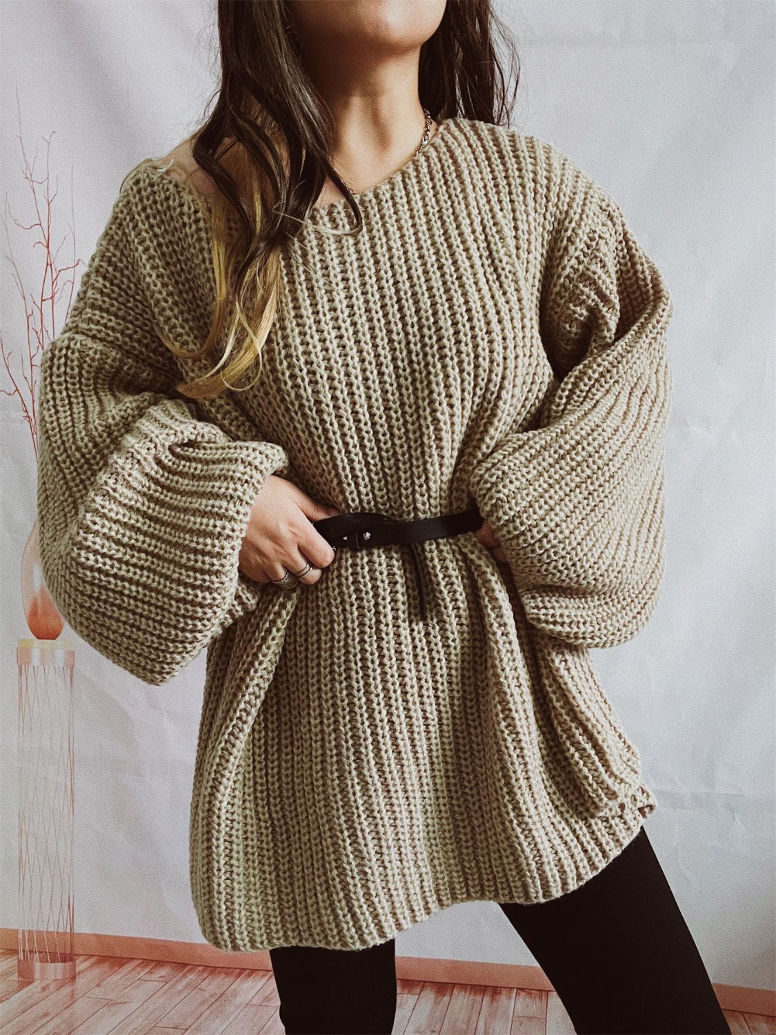 Regina® | Long-sleeved sweater with a boat neck and belt