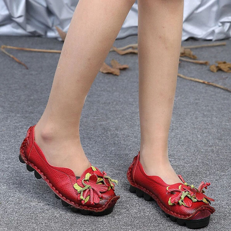 MW | Glamouröse Freizeitschuhe mit Blumendetail