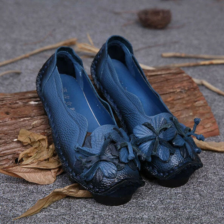 MW | Glamouröse Freizeitschuhe mit Blumendetail