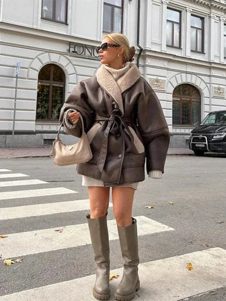 Durchdacht gestaltete Jacke