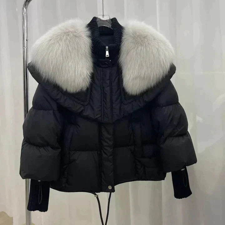 Anmutig gestaltete Jacke