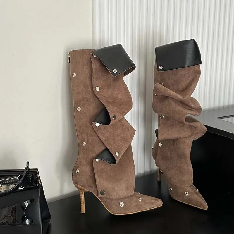 Schicke Orthopädische Stiefel mit einzigartigem Design
