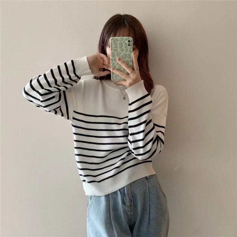 MW | Solider Rundhals-Pullover