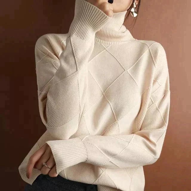 MW | Stylischer Rollkragenpullover