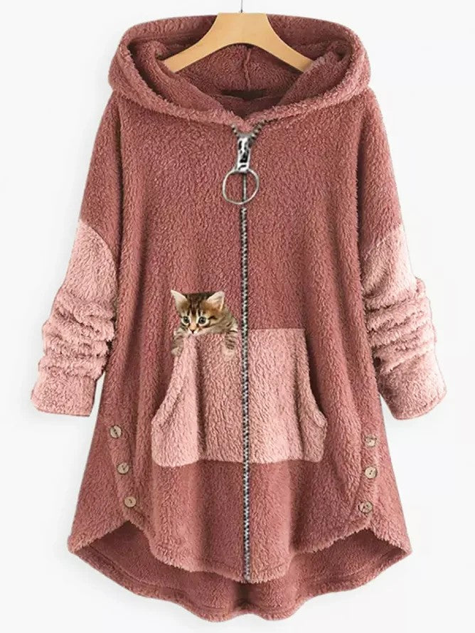Fleece-Kapuzenmantel mit Colorblock-Paneelen und bestickter Kätzchen-Tasche