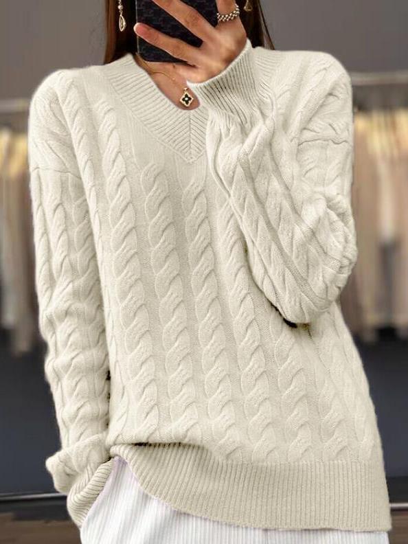 Klassisch gestaltete Pullover