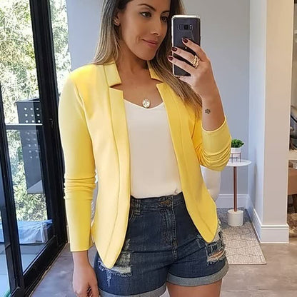 MW | ElegantBlazer™: Schick über Straße