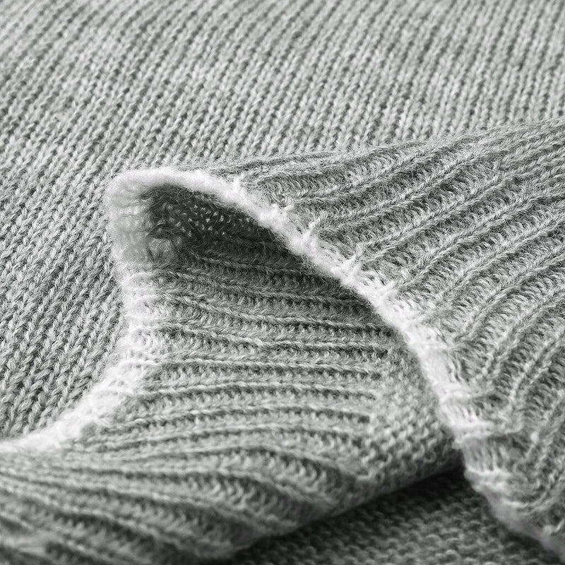 Anmutig gestaltete Pullover