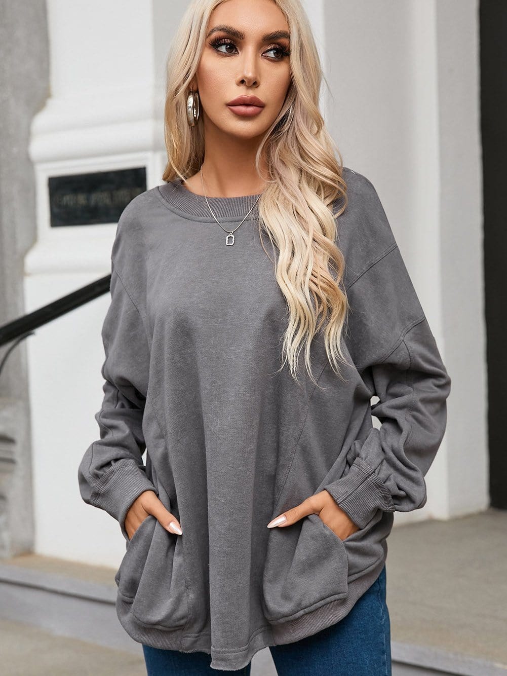 Anmutig gestaltete Pullover