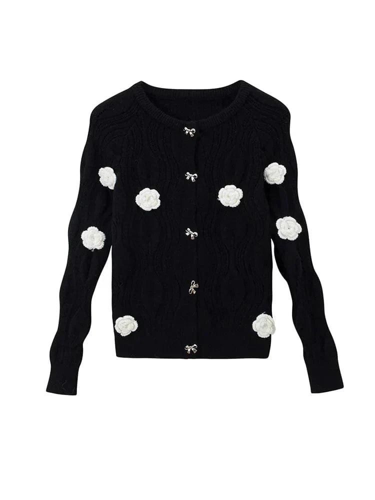 MW | Elegante Pullover in Schwarz mit 3D-Blumen und Einreihung