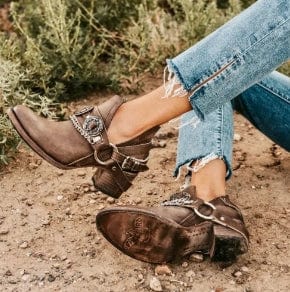 MW | Chunky Mid Heel Vintage Schuhe