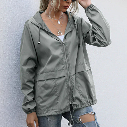MW | Freizeitjacken mit fester Kapuze