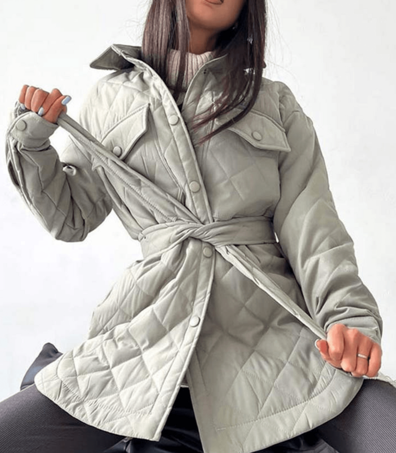 Elegant gestaltete Jacke